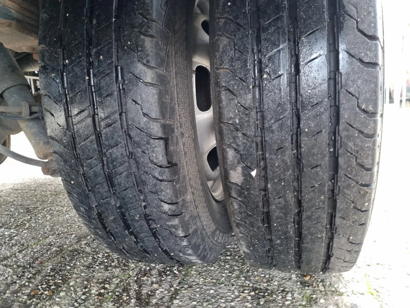 Furgoneta frigorifica Iveco Daily 35C14 Koelkoffer LBW Xarios 350 st 230V Euro 6: foto 19 Furgoneta frigorifica Iveco Daily 35C14 Koelkoffer LBW Xarios 350 st 230V Euro 6: foto 19