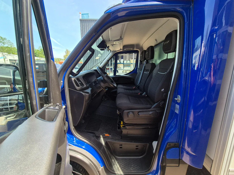 Furgoneta caja cerrada Iveco Daily 35S18 3.0D Koffer/ Xenon/ Airco: foto 8