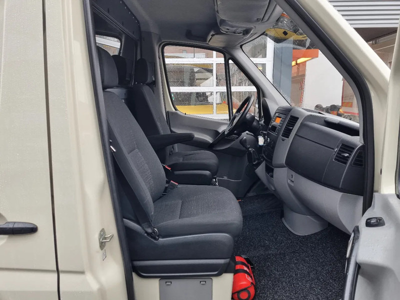 Furgón Mercedes-Benz Sprinter 311 CDI L2H2 EURO 6 2.2 CDI RWD: foto 11