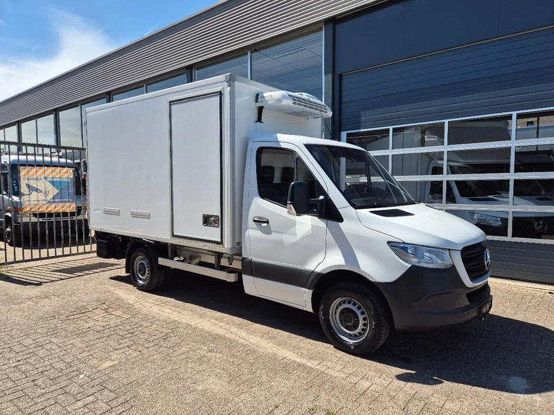 Mercedes-Benz Sprinter 315 CDI/ Kuhlkoffer/ TK V300 MAX/ LBW/ Stby230 - Furgoneta frigorifica: foto 1 Mercedes-Benz Sprinter 315 CDI/ Kuhlkoffer/ TK V300 MAX/ LBW/ Stby230 - Furgoneta frigorifica: foto 1