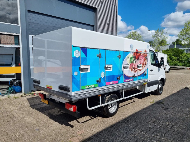 Mercedes-Benz Sprinter 513 CDI COLDCAR EISWAGEN -40C 4+4 TUREN EURO 6 ICECREAM - Furgoneta frigorifica: foto 2 Mercedes-Benz Sprinter 513 CDI COLDCAR EISWAGEN -40C 4+4 TUREN EURO 6 ICECREAM - Furgoneta frigorifica: foto 2