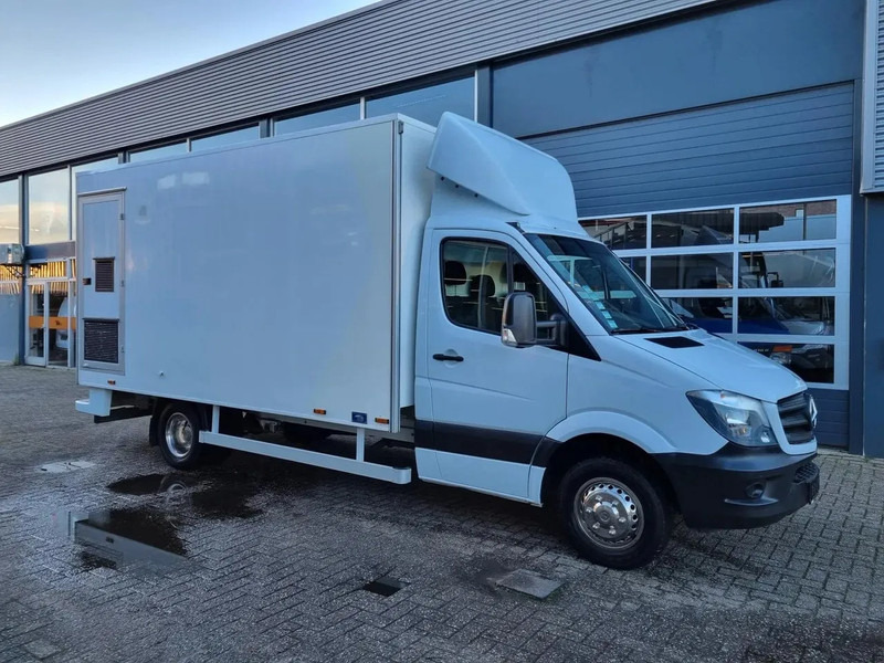 Mercedes-Benz Sprinter 513 CDI/ Foodtruck/ Verkoopwagen/ Camper - Camión tienda: foto 1 Mercedes-Benz Sprinter 513 CDI/ Foodtruck/ Verkoopwagen/ Camper - Camión tienda: foto 1