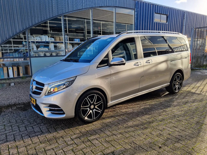 Mercedes-Benz V-Klasse V 250 D Dubbele Cabine AMG Euro 6 Elektrische deuren - Furgoneta combi: foto 4 Mercedes-Benz V-Klasse V 250 D Dubbele Cabine AMG Euro 6 Elektrische deuren - Furgoneta combi: foto 4