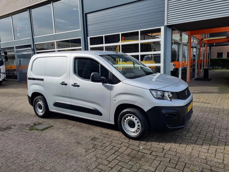 Peugeot Partner 1.5 HDI/ Koelwagen/ Airco/ Navi - Furgoneta frigorifica: foto 1 Peugeot Partner 1.5 HDI/ Koelwagen/ Airco/ Navi - Furgoneta frigorifica: foto 1