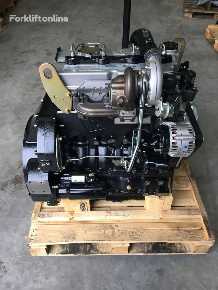 JCB 74KW - MECHANICAL - 12V for telehandler - Motor para Manipulador telescópico: foto 2 JCB 74KW - MECHANICAL - 12V for telehandler - Motor para Manipulador telescópico: foto 2