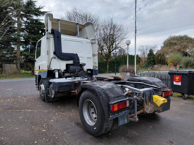 DAF CF 85.430 MANUAL ZF GEARBOX 4x2 Truckhead !! EURO 3 Engine !! - Cabeza tractora: foto 4 DAF CF 85.430 MANUAL ZF GEARBOX 4x2 Truckhead !! EURO 3 Engine !! - Cabeza tractora: foto 4