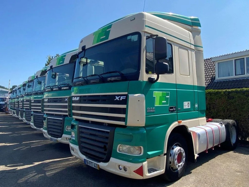 DAF XF 105.410 3 PIECES AVAILABLE - Cabeza tractora: foto 4 DAF XF 105.410 3 PIECES AVAILABLE - Cabeza tractora: foto 4