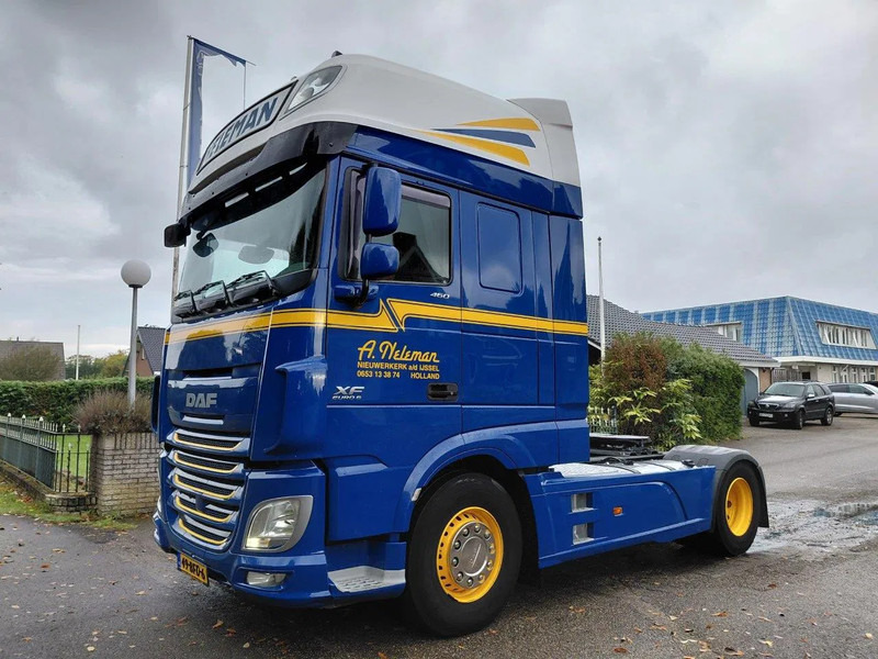 DAF XF 460 HOLLAND TRUCK IN EXCELLENT CONDITION - Cabeza tractora: foto 1 DAF XF 460 HOLLAND TRUCK IN EXCELLENT CONDITION - Cabeza tractora: foto 1