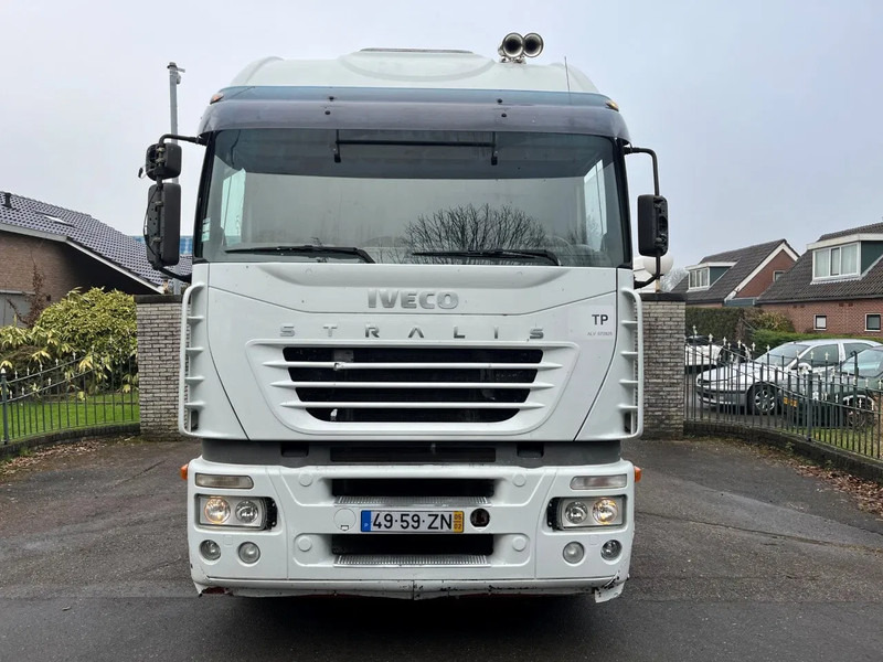 Iveco Stralis 440.48 MANUAL ZF GEARBOX ORIGINAL LOW MILEAGE - Cabeza tractora: foto 2 Iveco Stralis 440.48 MANUAL ZF GEARBOX ORIGINAL LOW MILEAGE - Cabeza tractora: foto 2