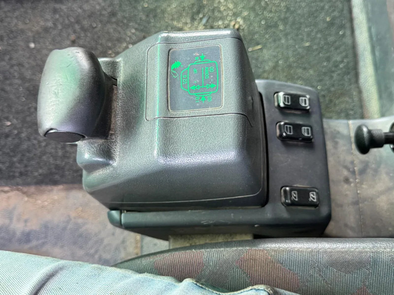 Cabeza tractora Mercedes-Benz Actros 1848 V8 EPS 3 PEDAL WITH RETARDER AND AIRCO: foto 11 Cabeza tractora Mercedes-Benz Actros 1848 V8 EPS 3 PEDAL WITH RETARDER AND AIRCO: foto 11