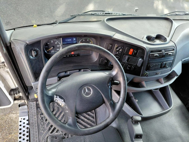 Cabeza tractora Mercedes-Benz Axor 1843 2 Pieces 4x2 Retarder: foto 10 Cabeza tractora Mercedes-Benz Axor 1843 2 Pieces 4x2 Retarder: foto 10