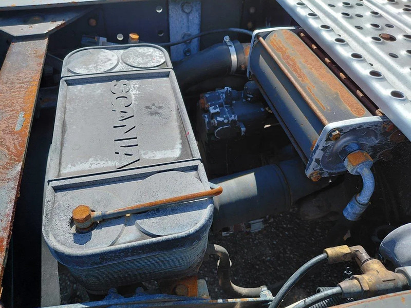 Cabeza tractora Scania P124-420 MANUAL + RETARDER !!!! 2 PIPES !!!!: foto 5