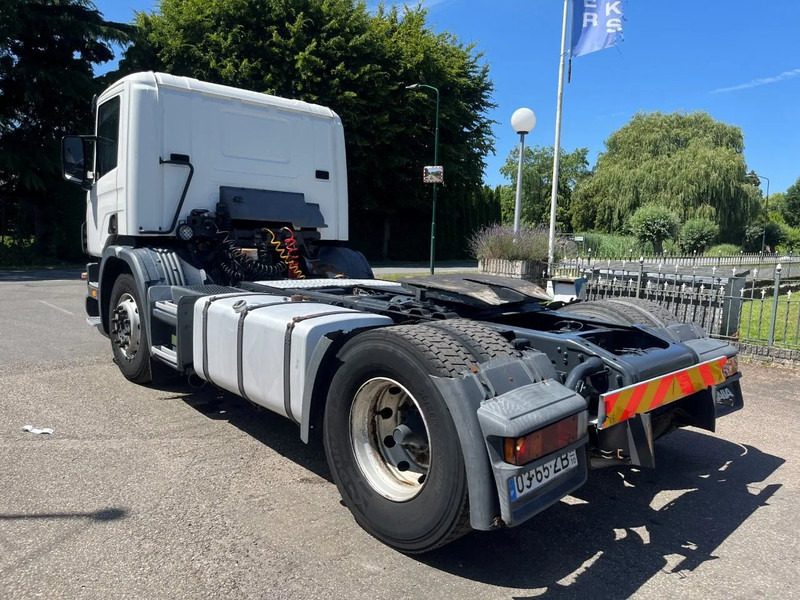 Cabeza tractora Scania P94-300 94 MANUAL GEARBOX AIRCO RETARDER 10-2004: foto 13