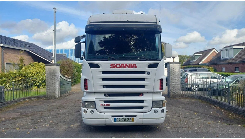 Scania R420 4x2 MANUAL GEARBOX RETARDER - Cabeza tractora: foto 5 Scania R420 4x2 MANUAL GEARBOX RETARDER - Cabeza tractora: foto 5