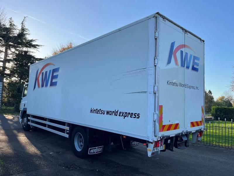 DAF CF 85.380 4x2 Box - Camión caja cerrada: foto 4 DAF CF 85.380 4x2 Box - Camión caja cerrada: foto 4