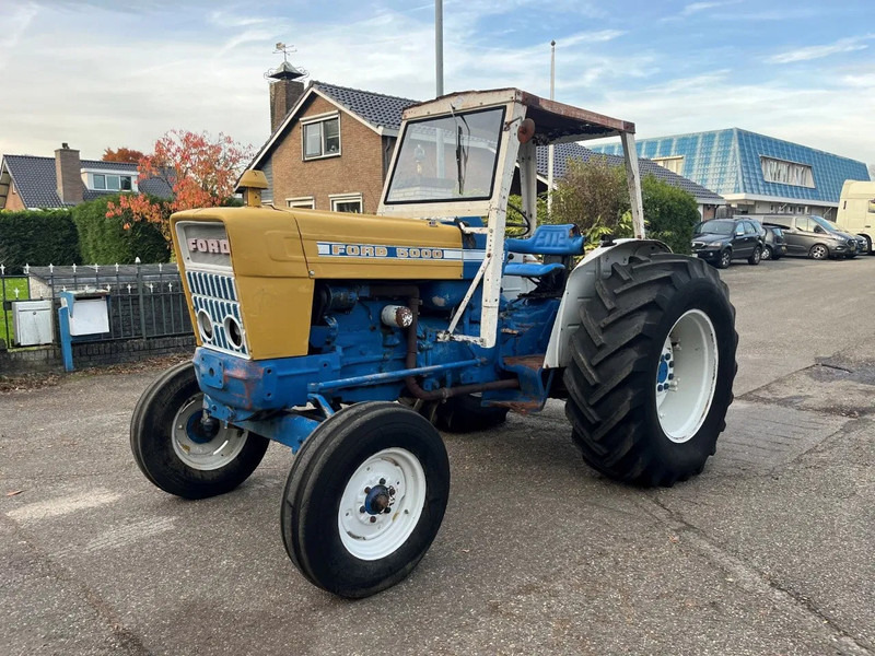 Ford 5000 5000 2WD Agricultural Tractor - Tractor: foto 1 Ford 5000 5000 2WD Agricultural Tractor - Tractor: foto 1