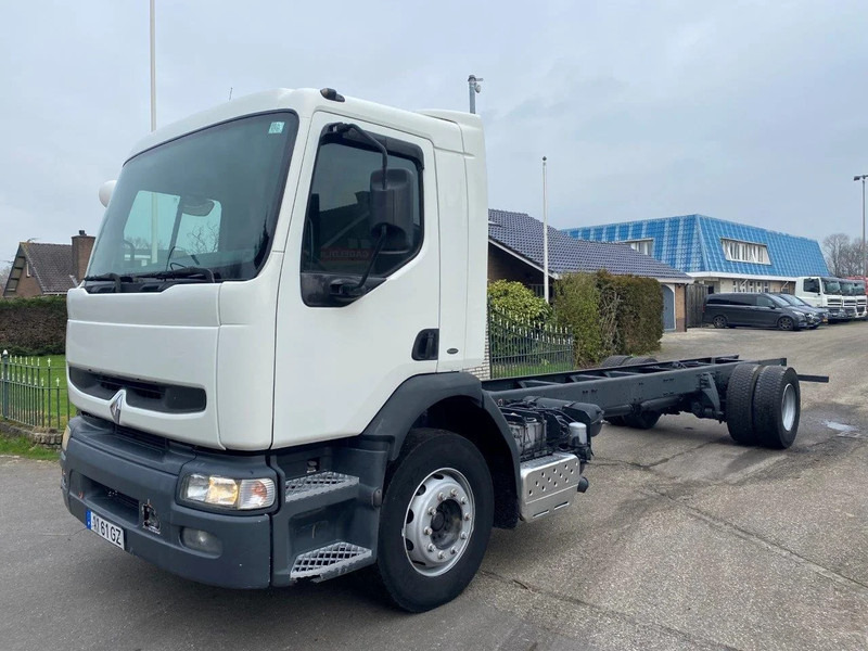 Renault Premium 250 BIG Axle long chassis - Camión chasis: foto 2 Renault Premium 250 BIG Axle long chassis - Camión chasis: foto 2