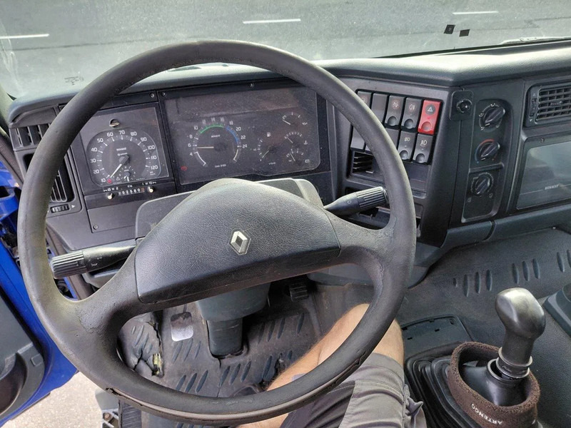 Camión cisterna Renault Premium 300 6x2 Silo !!! MECHANIC INJECTORS AND FUEL PUMP !!!: foto 10