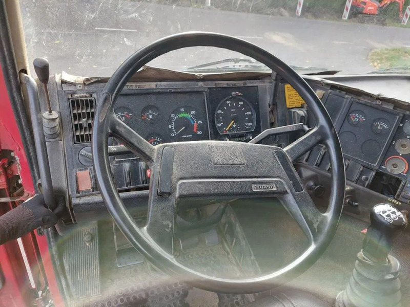 Camión volquete Volvo FL 10 4X2 Kipper: foto 10