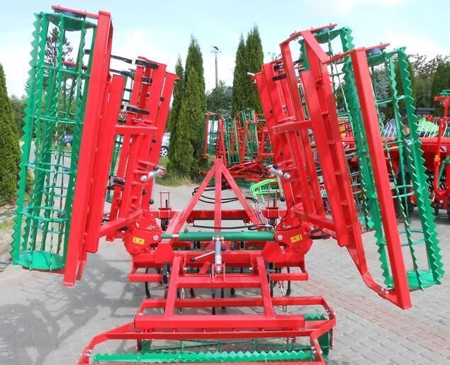 AGRO-MASZ AU42 - Cultivador: foto 2 AGRO-MASZ AU42 - Cultivador: foto 2