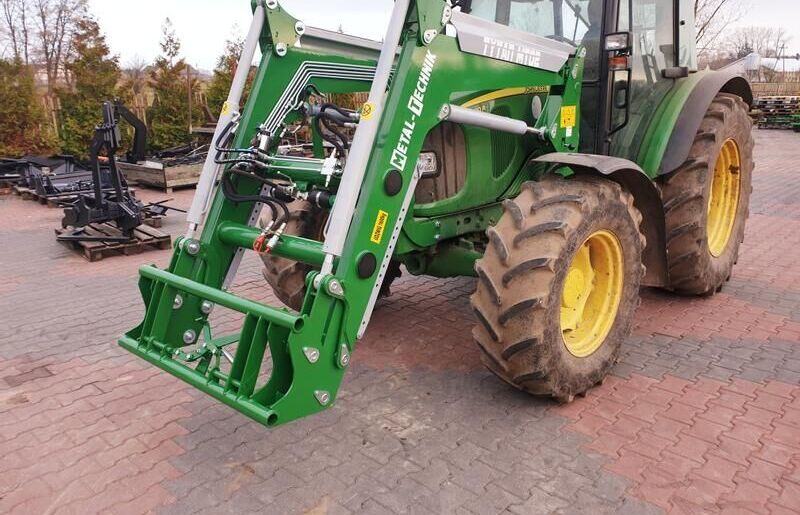 Metal-Technik Frontlader für John Deere 6620 / Ładowacz czołowy do John Deere - Cargador frontal para tractor: foto 3 Metal-Technik Frontlader für John Deere 6620 / Ładowacz czołowy do John Deere - Cargador frontal para tractor: foto 3