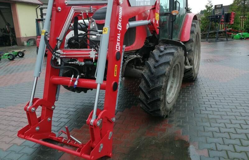Metal-Technik MASSEY FERGUSON 3080 - Cargador frontal para tractor: foto 2 Metal-Technik MASSEY FERGUSON 3080 - Cargador frontal para tractor: foto 2