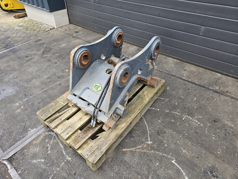 Hydraulische snelwissel cw45s cw45s coupler verachtert eurosteel - Acoplamiento rápido para Maquinaria de construcción: foto 1 Hydraulische snelwissel cw45s cw45s coupler verachtert eurosteel - Acoplamiento rápido para Maquinaria de construcción: foto 1