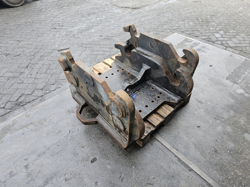 Kopplaat cw55s cw45s demarec dubbele kopplaat cw45s cw55s demarec - Acoplamiento rápido para Maquinaria de construcción: foto 2 Kopplaat cw55s cw45s demarec dubbele kopplaat cw45s cw55s demarec - Acoplamiento rápido para Maquinaria de construcción: foto 2
