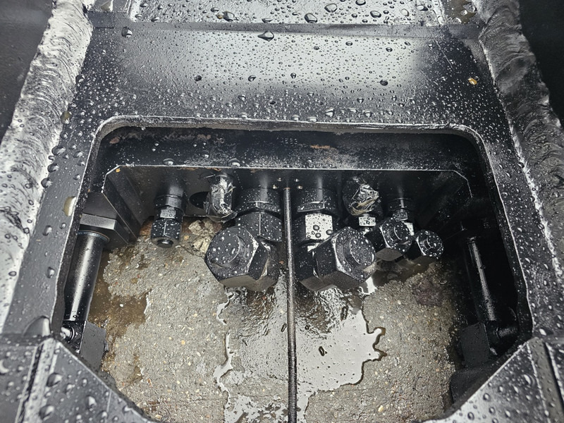 Oilquick 80 coupler connector oq80 oilquick steelwrist - Acoplamiento rápido para Maquinaria de construcción: foto 5 Oilquick 80 coupler connector oq80 oilquick steelwrist - Acoplamiento rápido para Maquinaria de construcción: foto 5