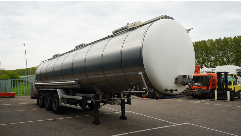 Burg 3 AXLE FOOD TRAILER 38.000 LTR - Semirremolque cisterna: foto 3 Burg 3 AXLE FOOD TRAILER 38.000 LTR - Semirremolque cisterna: foto 3