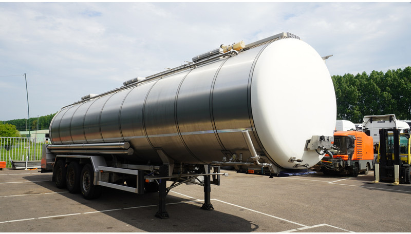 Burg 3 AXLE FOOD TRAILER 38.200LTR - Semirremolque cisterna: foto 3 Burg 3 AXLE FOOD TRAILER 38.200LTR - Semirremolque cisterna: foto 3