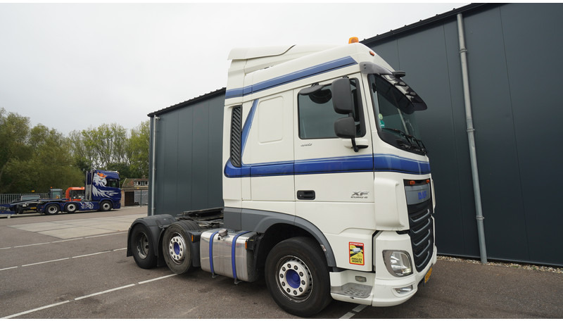 DAF XF 440 6X2 SC 848.300KM - Cabeza tractora: foto 4 DAF XF 440 6X2 SC 848.300KM - Cabeza tractora: foto 4