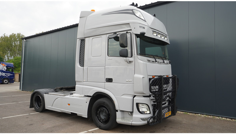 DAF XF530 FT SSC EURO 6 574.000KM INTARDER - Cabeza tractora: foto 4 DAF XF530 FT SSC EURO 6 574.000KM INTARDER - Cabeza tractora: foto 4