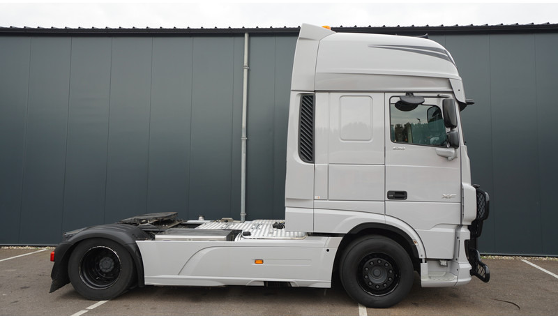 DAF XF530 FT SSC EURO 6 574.000KM INTARDER - Cabeza tractora: foto 2 DAF XF530 FT SSC EURO 6 574.000KM INTARDER - Cabeza tractora: foto 2