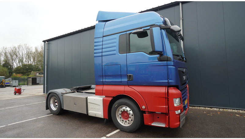 MAN TGX 18.420 ADR 664.400KM - Cabeza tractora: foto 4 MAN TGX 18.420 ADR 664.400KM - Cabeza tractora: foto 4