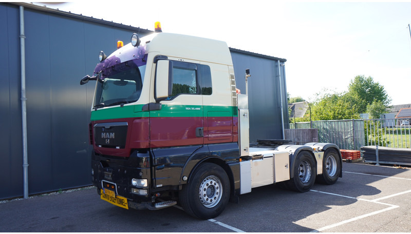 MAN TGX 33.480 6X4 EURO 5 MANUAL GEARBOX - Cabeza tractora: foto 3 MAN TGX 33.480 6X4 EURO 5 MANUAL GEARBOX - Cabeza tractora: foto 3