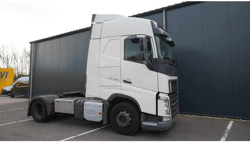 Volvo FH 460 GLOBETROTTER EURO 6 725.300KM - Cabeza tractora: foto 4 Volvo FH 460 GLOBETROTTER EURO 6 725.300KM - Cabeza tractora: foto 4