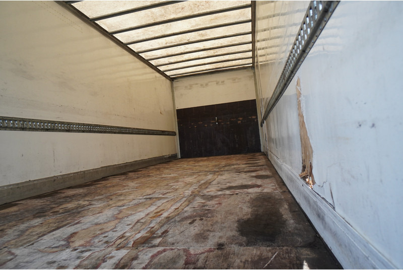 DAF LF 180 CLOSED BOX 310.600KM - Camión caja cerrada: foto 5 DAF LF 180 CLOSED BOX 310.600KM - Camión caja cerrada: foto 5