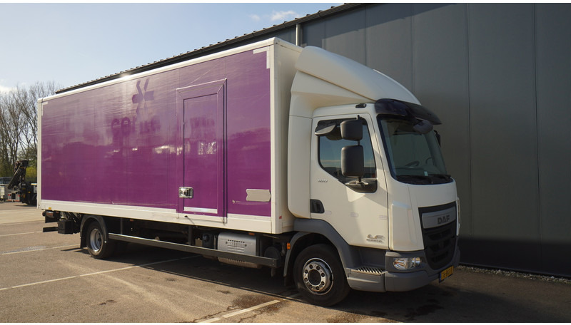 DAF LF 180 CLOSED/CURTAINSIDE 438.000KM - Camión lona: foto 4 DAF LF 180 CLOSED/CURTAINSIDE 438.000KM - Camión lona: foto 4