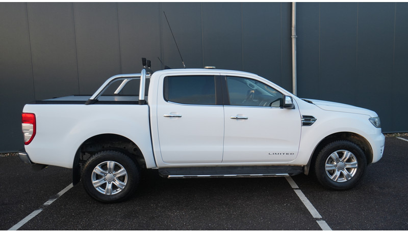 Ford Ranger LIMITED 2.0TDCi 4X4 9.000KM - Pick-up: foto 2 Ford Ranger LIMITED 2.0TDCi 4X4 9.000KM - Pick-up: foto 2