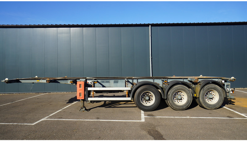 Groenewegen 3 AXLE CONTAINER TRANSPORT TRAILER - Semirremolque portacontenedore/ Intercambiable: foto 1 Groenewegen 3 AXLE CONTAINER TRANSPORT TRAILER - Semirremolque portacontenedore/ Intercambiable: foto 1
