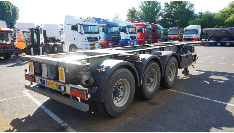 Groenewegen 3 AXLE CONTAINER TRANSPORT TRAILER - Semirremolque portacontenedore/ Intercambiable: foto 4 Groenewegen 3 AXLE CONTAINER TRANSPORT TRAILER - Semirremolque portacontenedore/ Intercambiable: foto 4