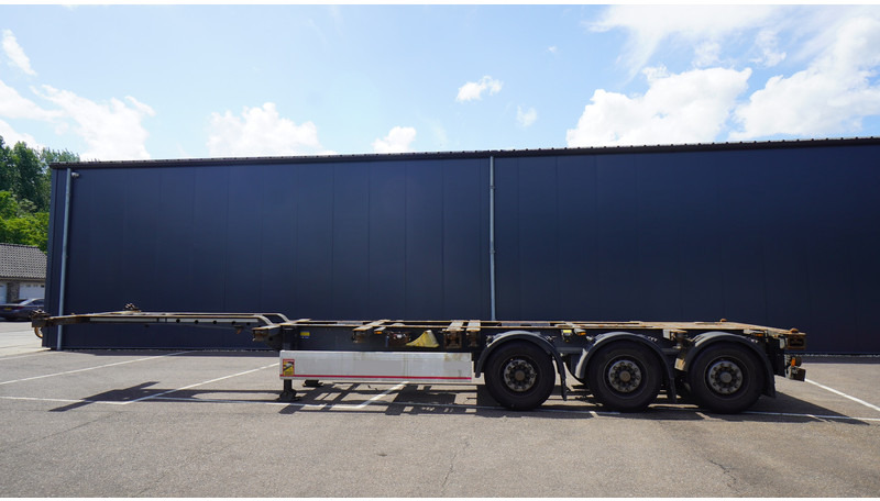 Krone 3 AXLE CONTAINER TRANSPORT TRAILER EXTENDABLE 45 FT - Semirremolque portacontenedore/ Intercambiable: foto 1 Krone 3 AXLE CONTAINER TRANSPORT TRAILER EXTENDABLE 45 FT - Semirremolque portacontenedore/ Intercambiable: foto 1