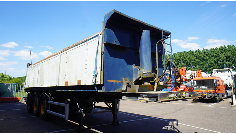 Renders 3 AXLE TIPPER TRAILER - Semirremolque volquete: foto 3 Renders 3 AXLE TIPPER TRAILER - Semirremolque volquete: foto 3