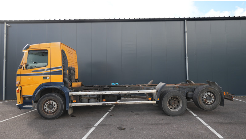 Volvo FM9 340 6X2 CHASSIS EURO 5 480000KM - Camión chasis: foto 1 Volvo FM9 340 6X2 CHASSIS EURO 5 480000KM - Camión chasis: foto 1