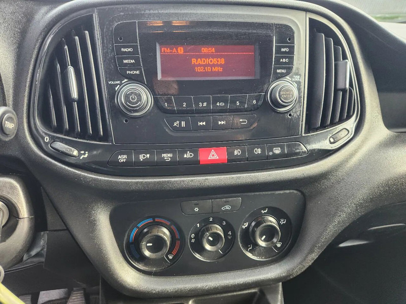 Fiat Doblò Maxi, 2017, 135000km, Airco, L2H1, Parkingsens - Furgoneta pequeña: foto 5 Fiat Doblò Maxi, 2017, 135000km, Airco, L2H1, Parkingsens - Furgoneta pequeña: foto 5