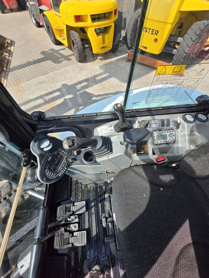 Miniexcavadora Bobcat E55: foto 14