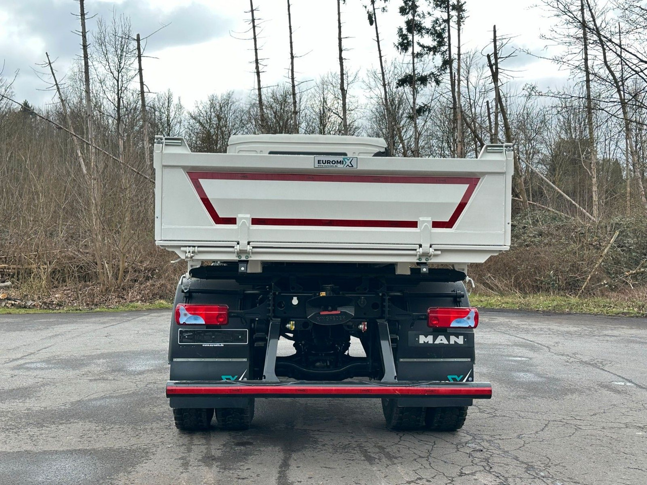 MAN TGM 18.320 4X4 Euro 6e Euromix 3-Seiten-Kipper - Camión volquete: foto 5 MAN TGM 18.320 4X4 Euro 6e Euromix 3-Seiten-Kipper - Camión volquete: foto 5