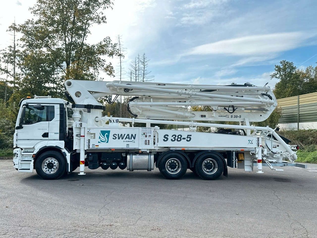 MAN TGS 26.510 6x4 SWAN TSP 38-5 160RZ ( 38m ) - Bomba de hormigón: foto 3 MAN TGS 26.510 6x4 SWAN TSP 38-5 160RZ ( 38m ) - Bomba de hormigón: foto 3