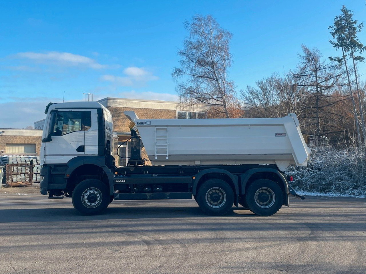 MAN TGS 33.440 6x6 /Euro6e Mulden-Kipper EuromixMTP - Camión volquete: foto 4 MAN TGS 33.440 6x6 /Euro6e Mulden-Kipper EuromixMTP - Camión volquete: foto 4
